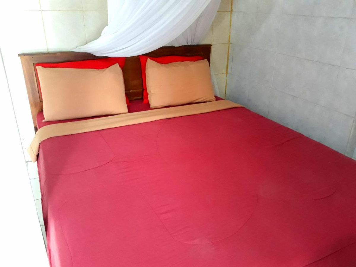 One Homestay And Warung Munduk  Luaran gambar