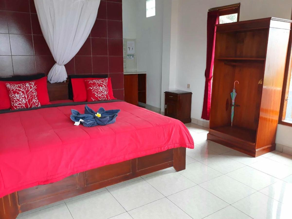 One Homestay And Warung Munduk  Luaran gambar