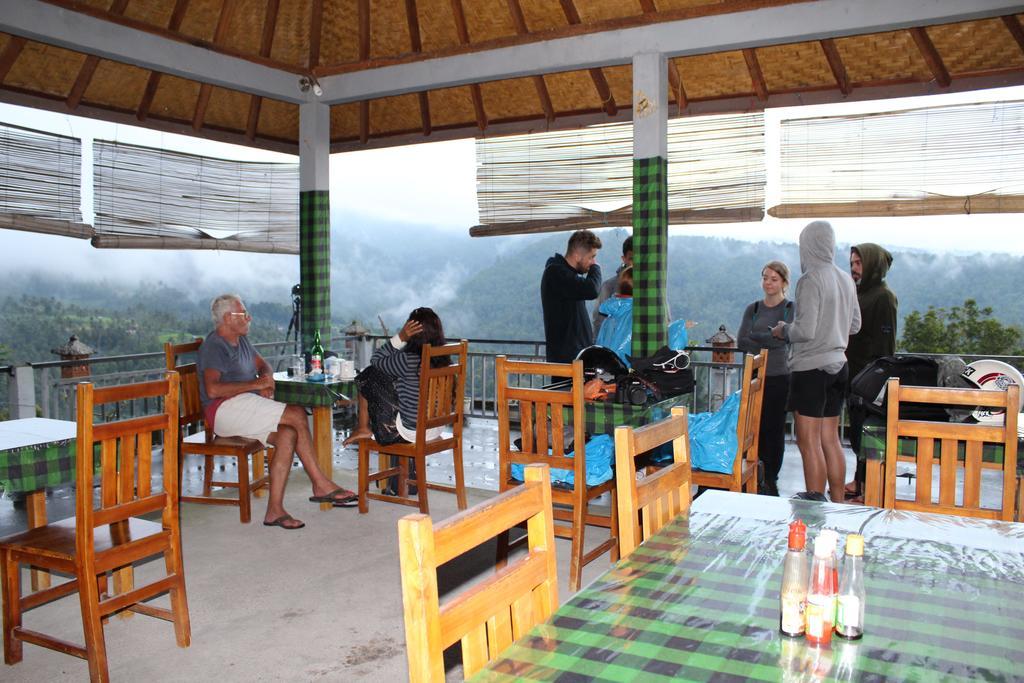 One Homestay And Warung Munduk  Luaran gambar