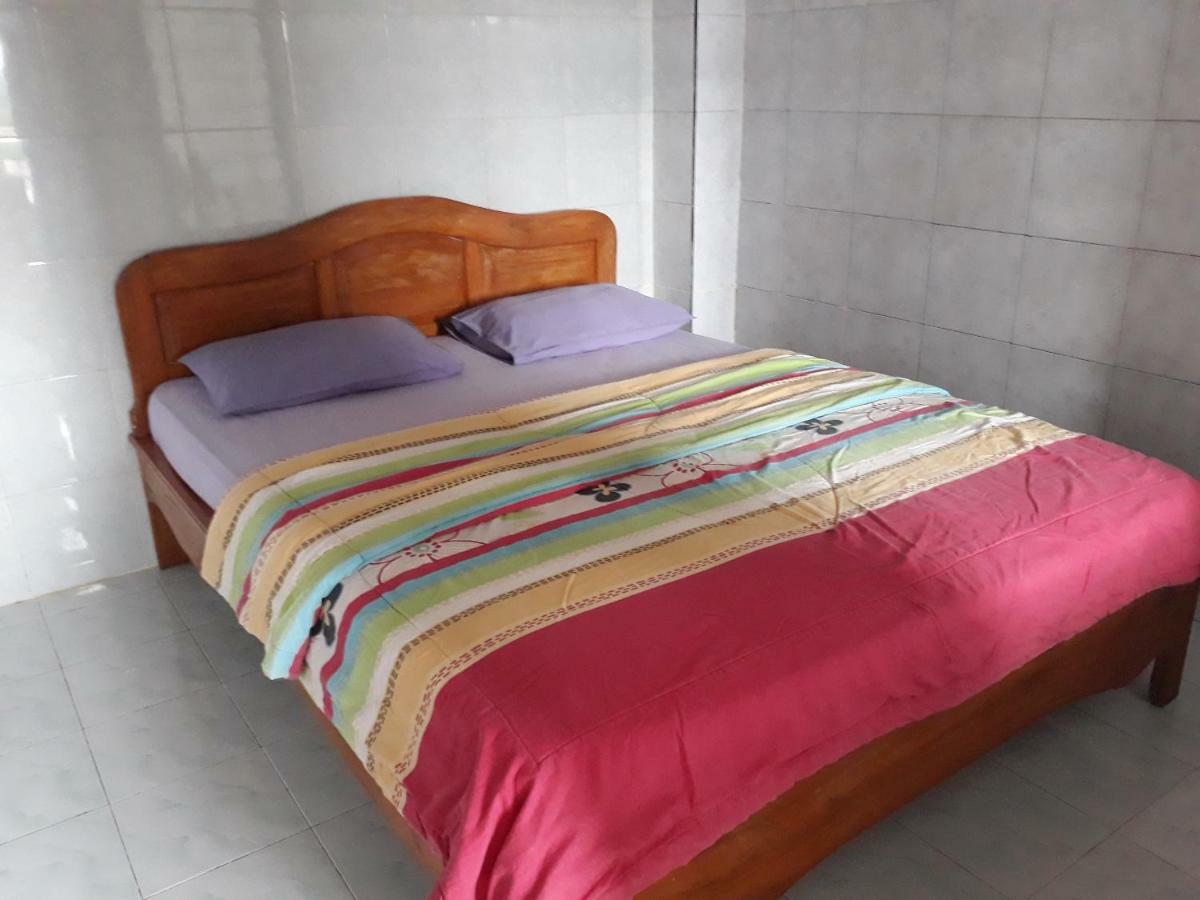 One Homestay And Warung Munduk  Luaran gambar