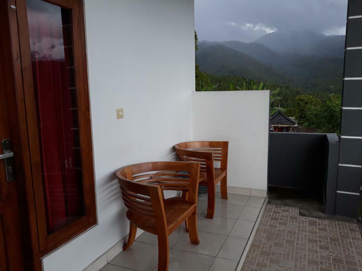 One Homestay And Warung Munduk  Luaran gambar