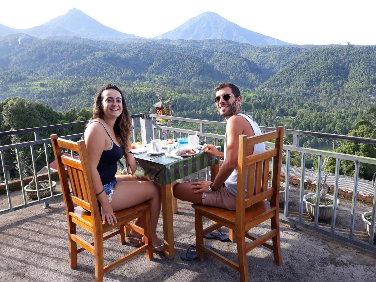 One Homestay And Warung Munduk  Luaran gambar